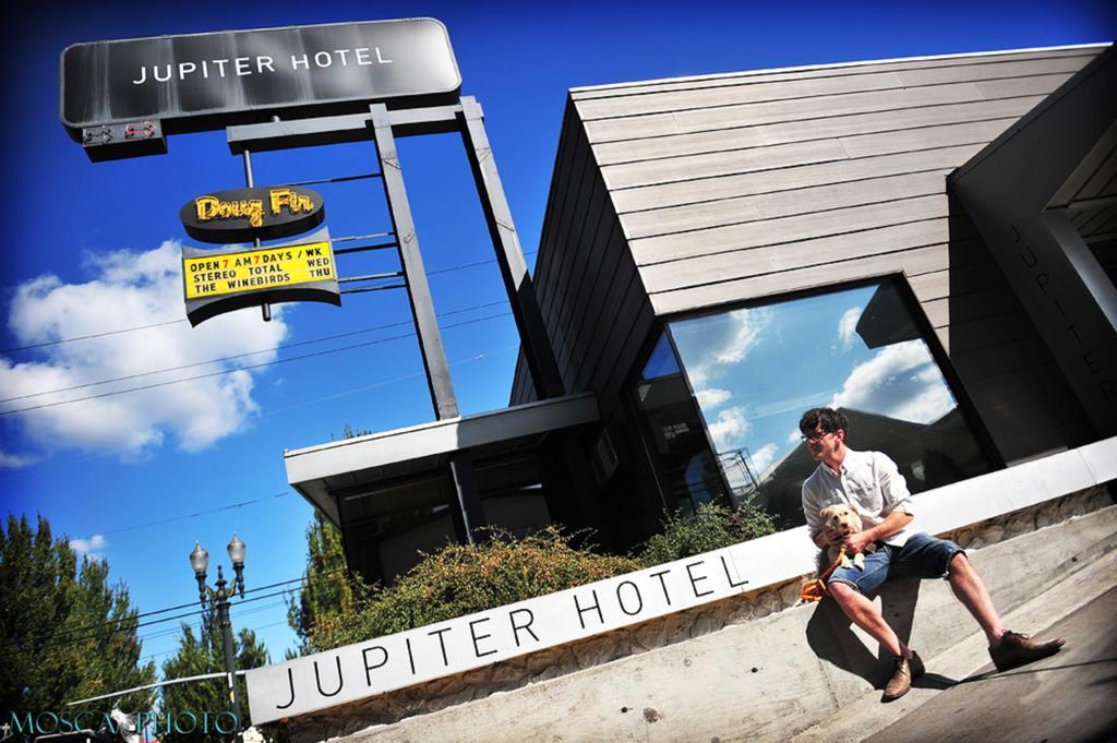 Jupiter Hotel Portland Exterior foto